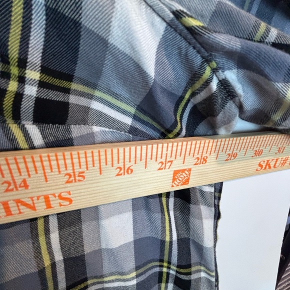 Lane Bryant Plaid Tunic Top Size 28 Blue Gray Black Rayon Long Sleeve - Picture 4 of 16